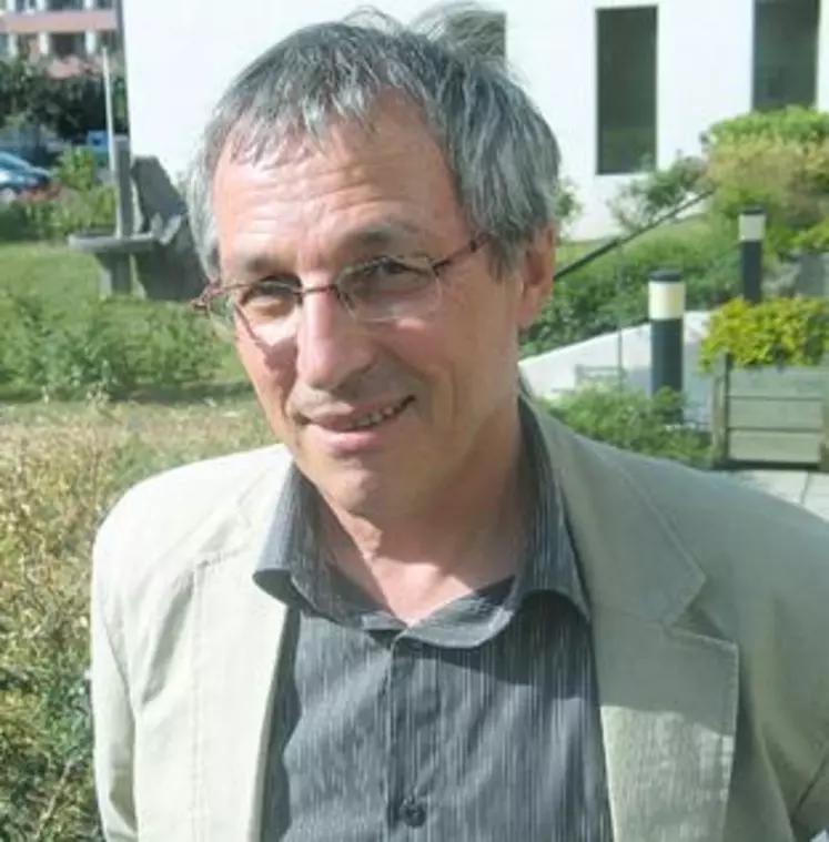 Gérard Branlard directeur de recherche à l’Inra de Clermont-Fd et organisateur du 10ème congrès international sur le gluten.