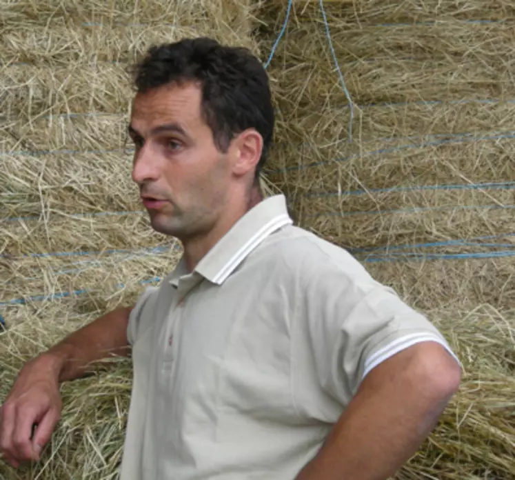 Les producteurs de lait livrant à la société Fromagère du Livradois ont convoqué le directeur général, Didier Thuaire, à venir s’expliquer sur le prix du lait.