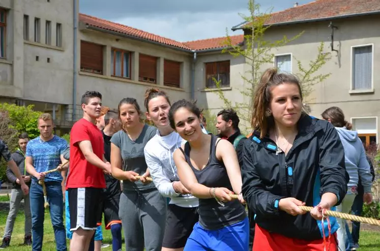 Le tir à la corde, l'épreuve ultime.