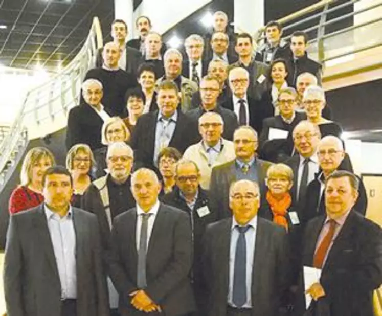 Le nouveau Conseil d’administration de la MSA Auvergne réuni autour du président, Philippe Panel.
