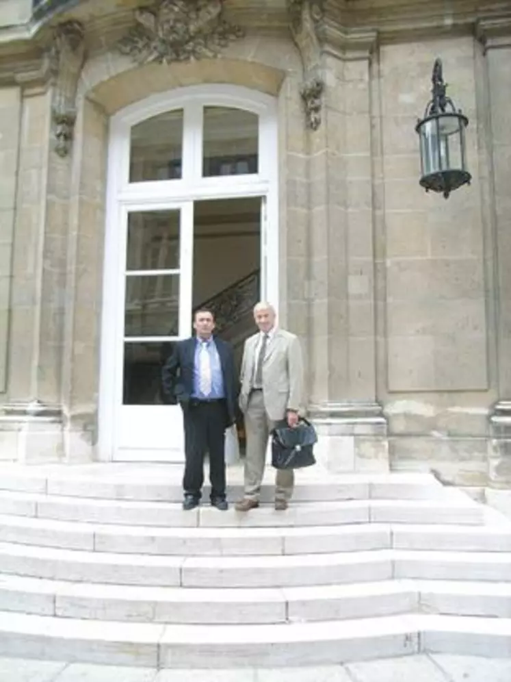 Michel Combes, président des Gds Auvergne et Marc Gayet, président des Gds France.