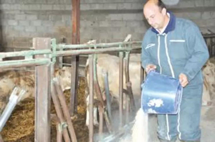 Nicolas Perret est agriculteur en polyculture-élevage à Brugeas dans l’Allier.
