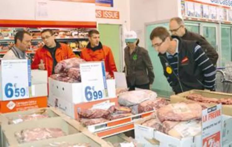 Opération contrôle de l’étiquetage des viandes, vendredi matin chez les grossistes de Clermont-Ferrand.