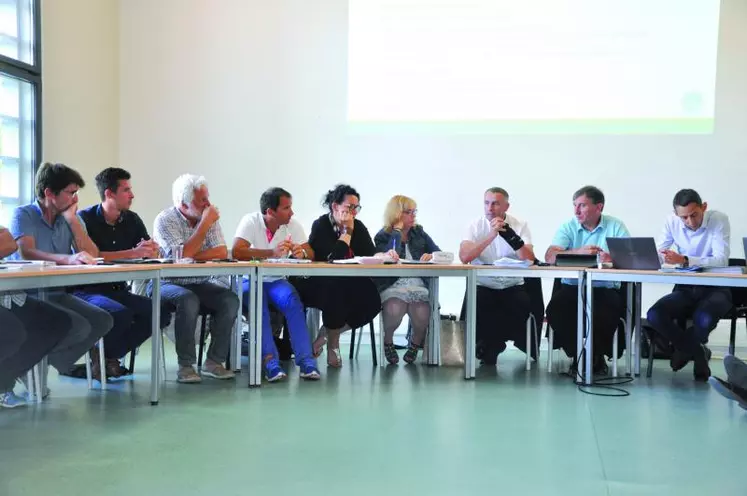 Réunion du conseil de la FRSEA Aura, lundi dernier, à Aubière, dans le Puy-de-Dôme.