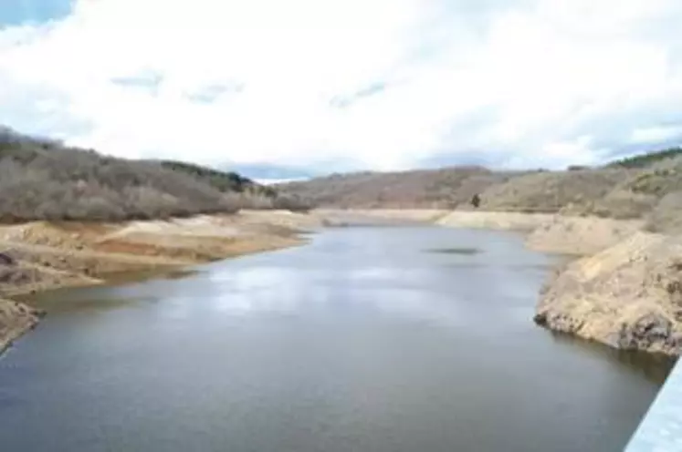 Dès avril 2019, la réserve du barrage de la Sep a entamé sa descente pour ne jamais s’arrêter jusqu’au mois d’août.