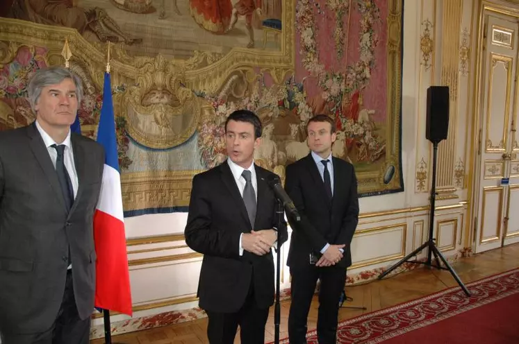 Stéphane Le Foll, Manuel Valls et Emmanuel Macron.