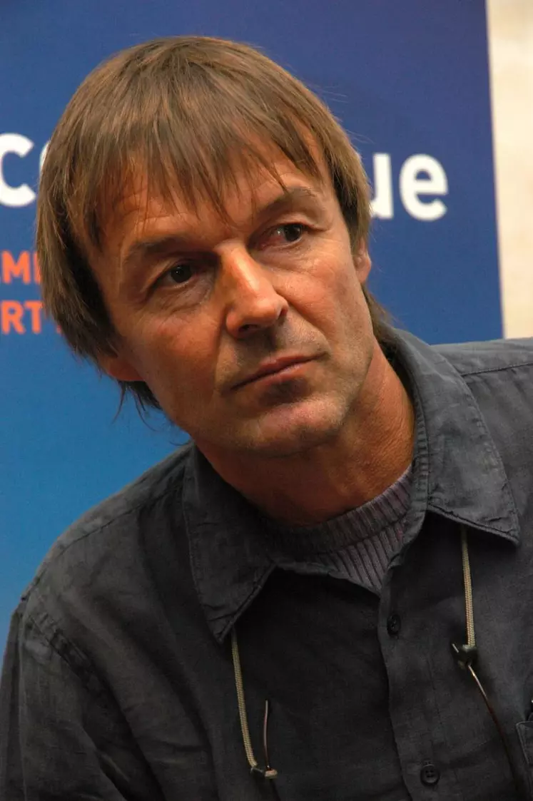 Nicolas Hulot achèvera sa mission d’envoyé spécial du Président de la République pour la planète, le 31 décembre 2015.