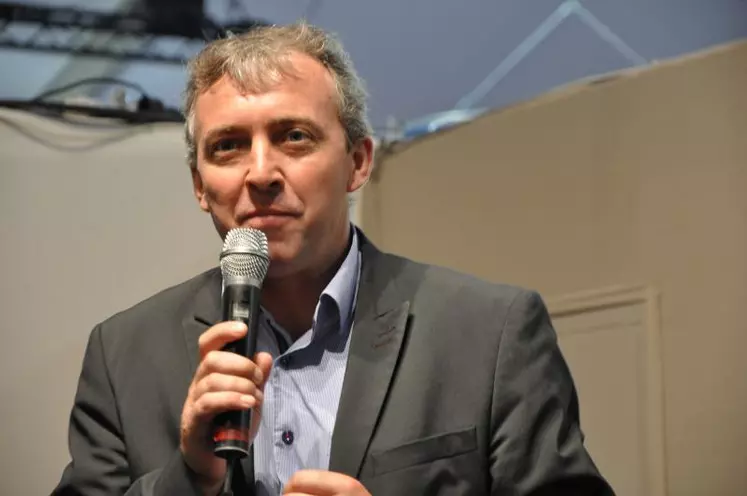 Patrick Bénézit : « Nous exigeons que les engagements pris vis-à-vis des agriculteurs des zones de montagnes et des zones défavorisées soient tenus ».