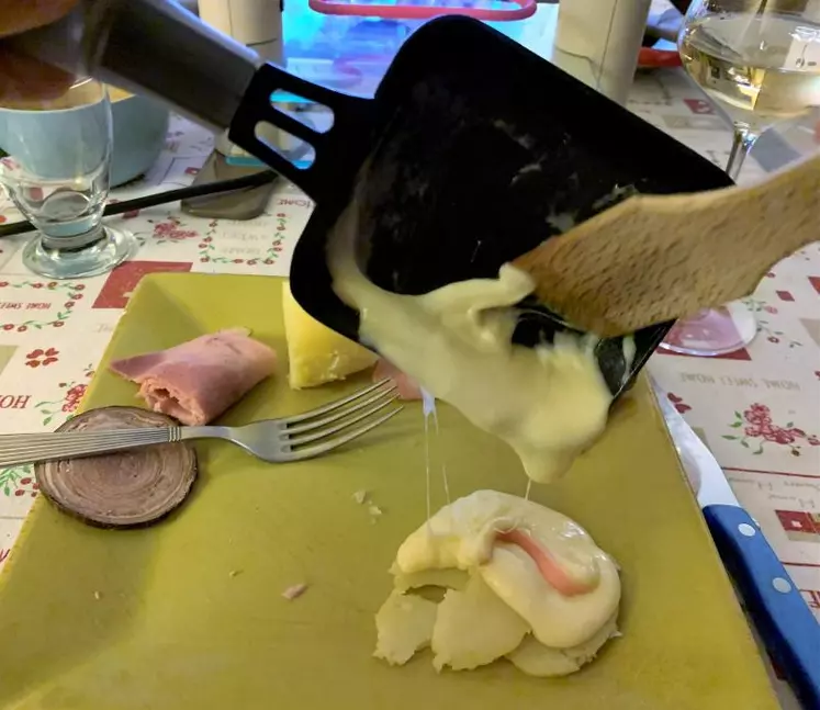 En moyenne, chaque français consomme un kilo de raclette par an.