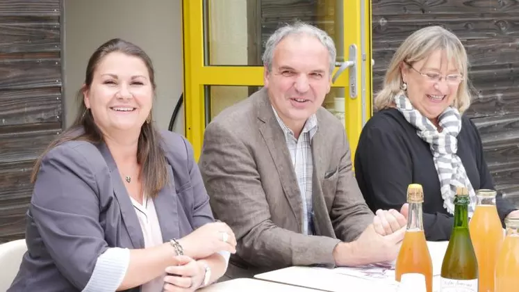 Sandrine Deville, Emmanuel Dexet et Brigitte Lardy