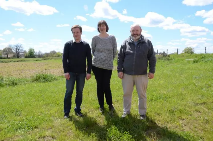 Le président du Service de remplacement France, Julien Marre a présenté le congrès national qui se déroulera à Guéret, en présence de Jeanette Meerman et Bruno Gausson.