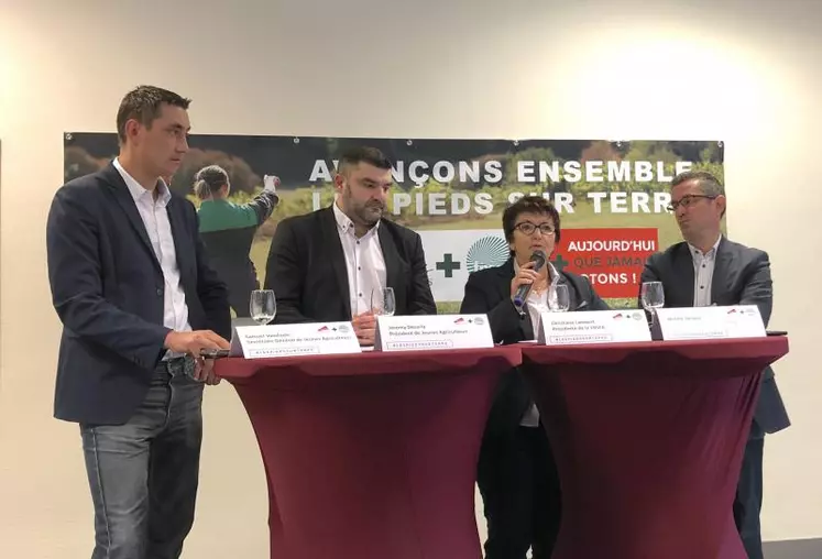 De gauche à droite : Samuel Vandaele, Jérémy Decerle, Christiane Lambert, Jérôme Despey.