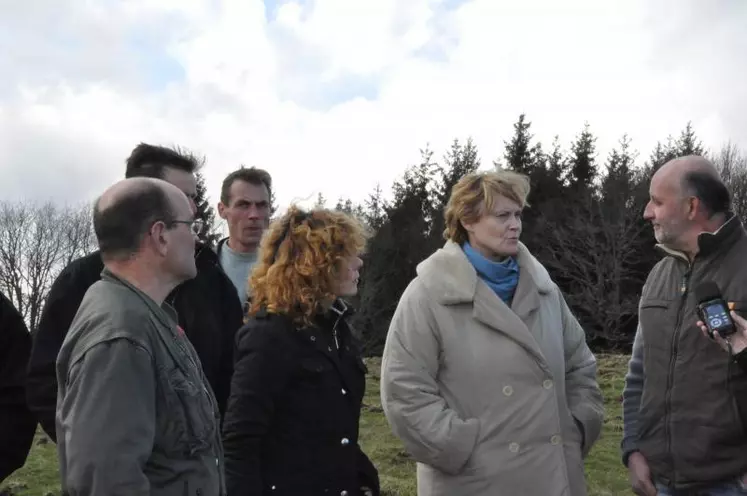 Madame Mallemanche a constaté la situation sur place et pris la mesure des dégâts.