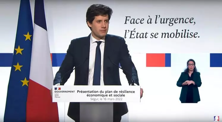 Julien Denormandie lors de la présentation du plan de résilience.