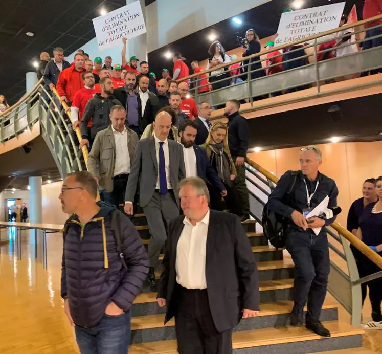 Les députés Jean-Baptiste Moreau et Roland Lescure, exclus du Sommet de l’élevage.