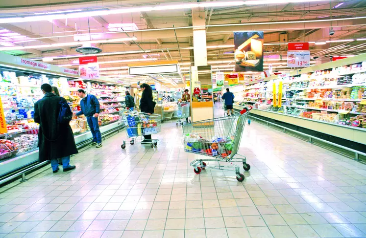 La loi votée le 18 janvier veut réduire le champs d'action des distributeurs lors des négociations commerciales.