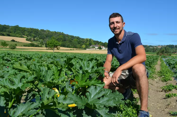 Nicolas Chatard jeune agriculteur installé dans le Puy-de-Dôme en maraichage