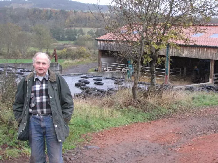 Éleveur laitier sur la commune de St Paulien, Gabriel Cuoq pense à sa succession.