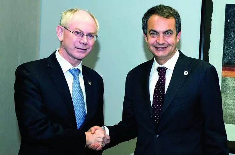 Herman Van Rompuy, le tout nouveau président du Conseil de l’UE et José Luis Zapatero, premier ministre espagnol, vont devoir cohabiter pour les six mois à venir.