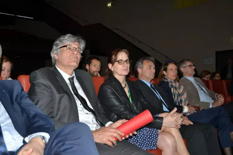 Michèle Boudoin présidente de la FNO, aux côtés du ministre de l’Agriculture Stéphane Le Foll avant son discours de clôture.