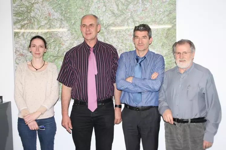 De gauche à droite : Myriam Bernard, Hubert Goglins, Jean-Pierre Goron et Bernard Meyronneinc
