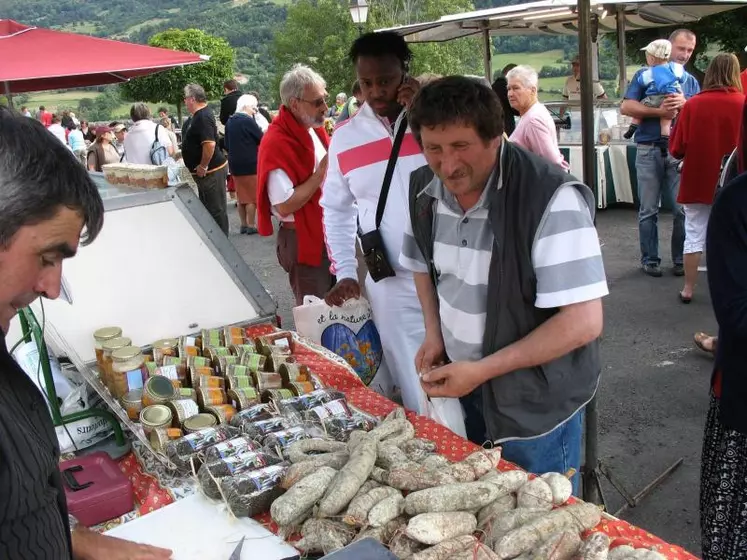 Le marché à la ferme, l’occasion d’une rencontre producteurs/consommateurs.