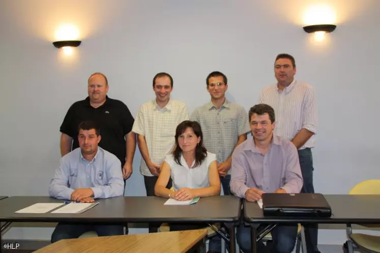 Olivier Renaud, Evelyne Boulet, Denis Costerousse et le personnel administratif des trois associations d’éleveurs d’Auvergne.