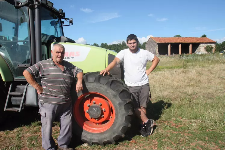 Lucas Bayard avec Michel Brustel, le frère de Brigitte, installé à St George d'Aurac..