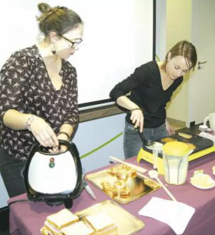 Crêpes fourrées ou croque-monsieurs au fromage seront au menu, de quoi se réchauffer après une journée sur les pistes de ski.