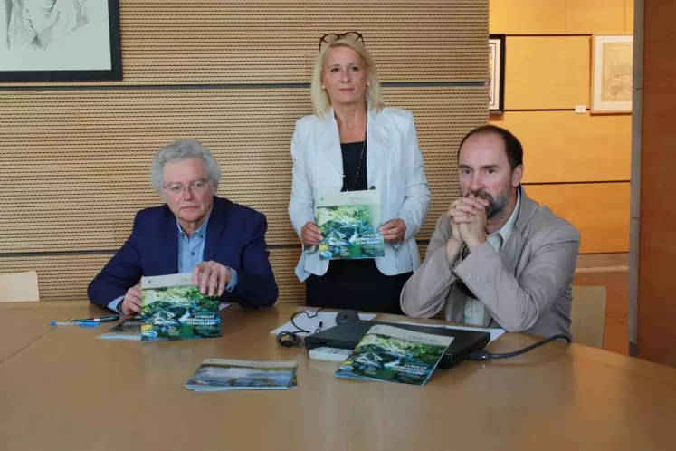 De gauche à droite : Jean-Luc Ramin, Brigitte Pays et Jean-Luc Beyeler.