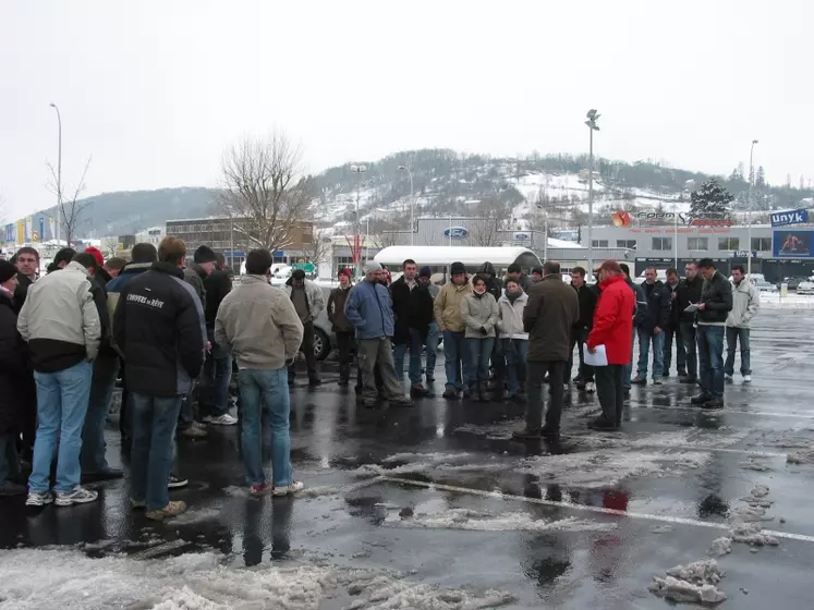 70 JA ont participé à l’action de sensibilisation l’après-midi dans 4 GMS du Puy.