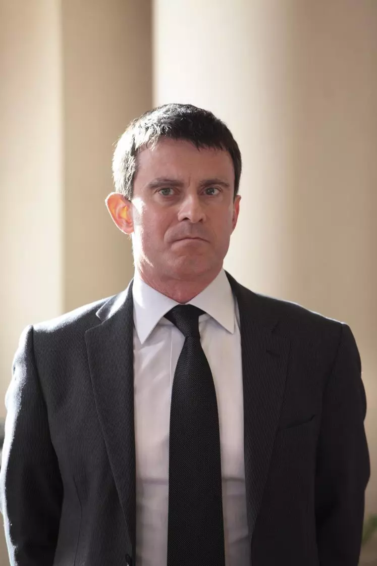 Le premier Ministre Manuel Valls a présenté son nouveau gouvernement mardi 26 août en fin de journée.