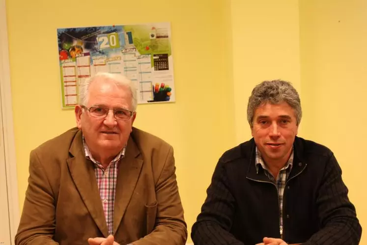 Robert Chouvier président du Groupement des producteurs de Lentilles et J.François Beraud président de Cilverpuy.