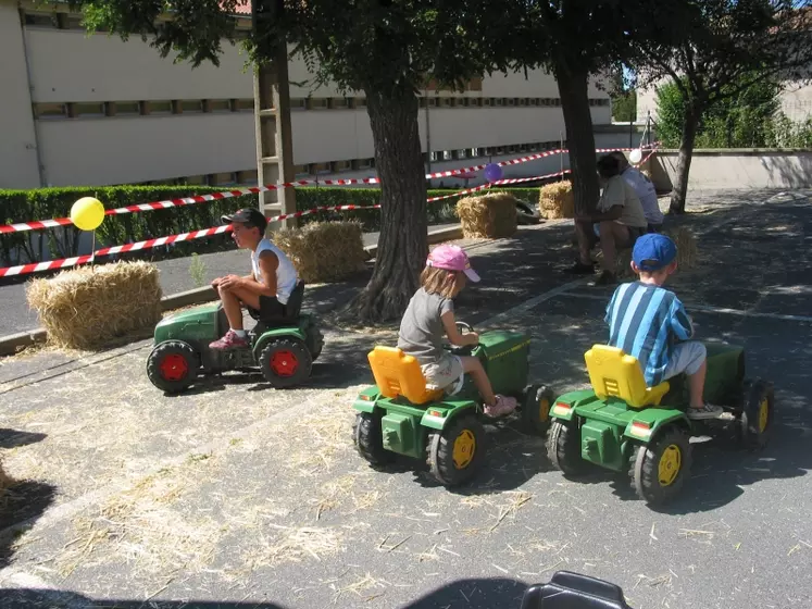 Nombreuses activités pour les enfants.