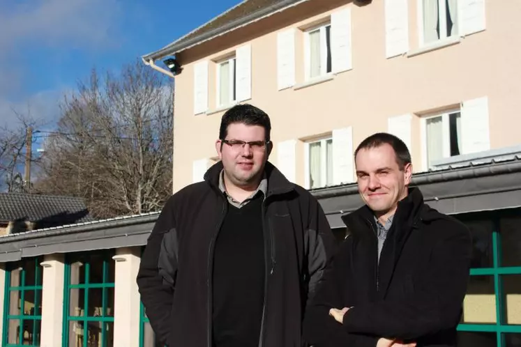 Adrien Bourlez président de JA Rhône-Alpes et Benoît Julhes président de JA Auvergne.