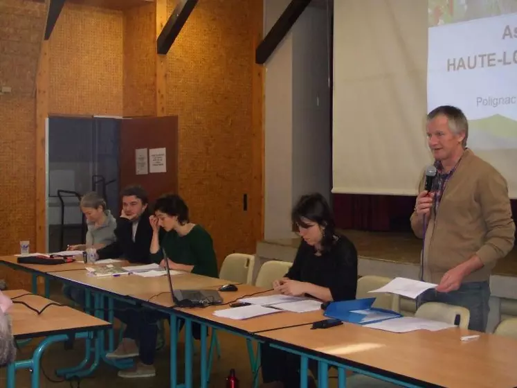 Le président Jean-Louis Cottier a notamment expliqué les négociations pour la défense des aides bio pour tous.