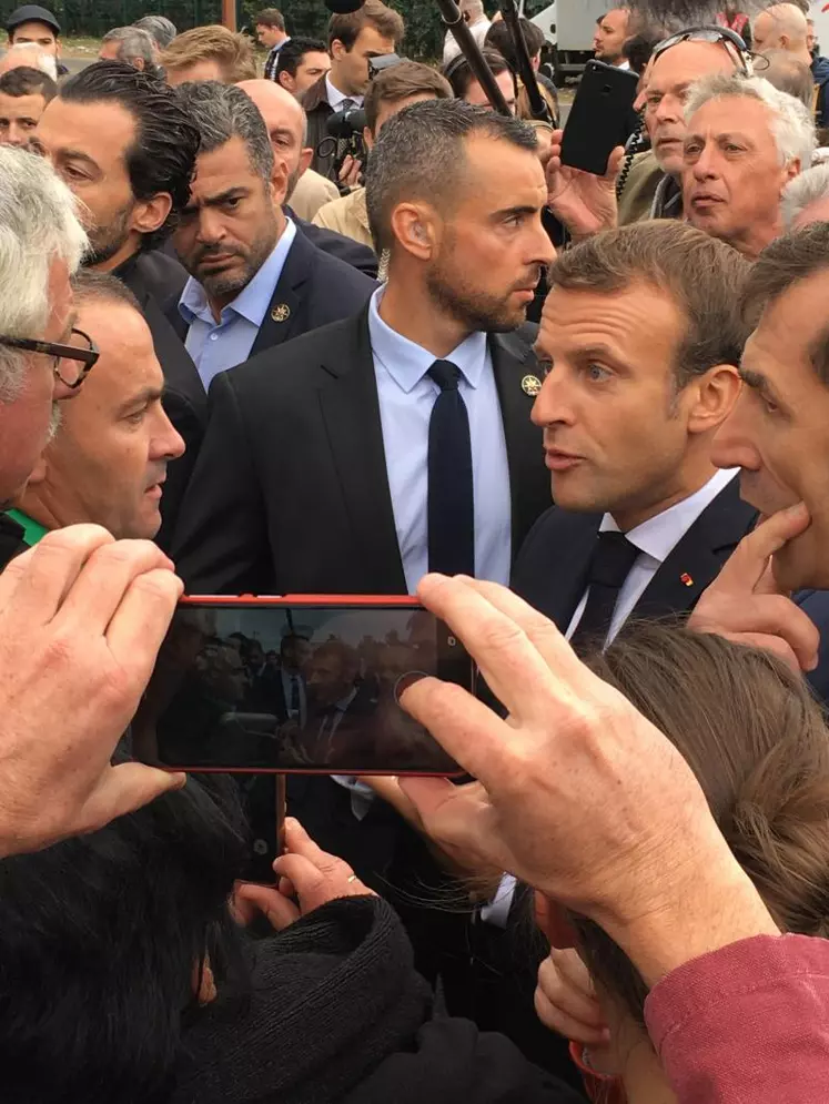 Les échanges ont été parfois vigoureux avec les représentants professionnels, ici avec Yannick Fialip (Haute-Loire) et Thierry Jamot (Creuse).