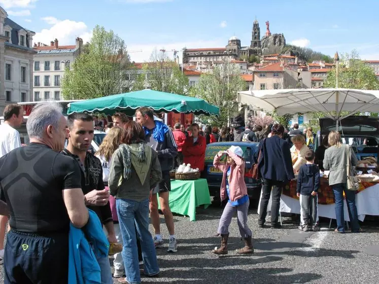 6 manifestations sont programmées dans les mois à venir ; une occasion pour les producteurs fermiers de faire découvrir leurs produits du terroir.