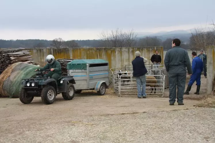 Un parcours de maniabilité en quad.