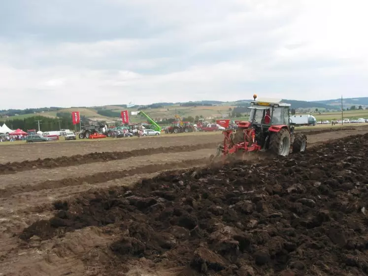 Le 25 août prochain, venez fêter le labour et l'agriculture au Pays des Sucs à Saint-Maurice de Lignon.