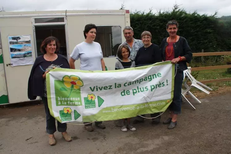 Les agriculteurs qui proposent un marché à la ferme.