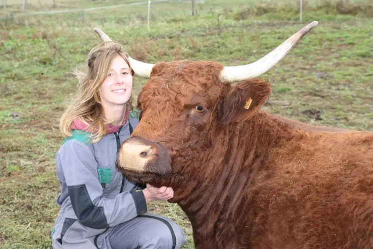 Dix jours après le Sommet de l’élevage, Chloé et Jicky ont retrouvé les paisibles prairies de Haute-Loire.