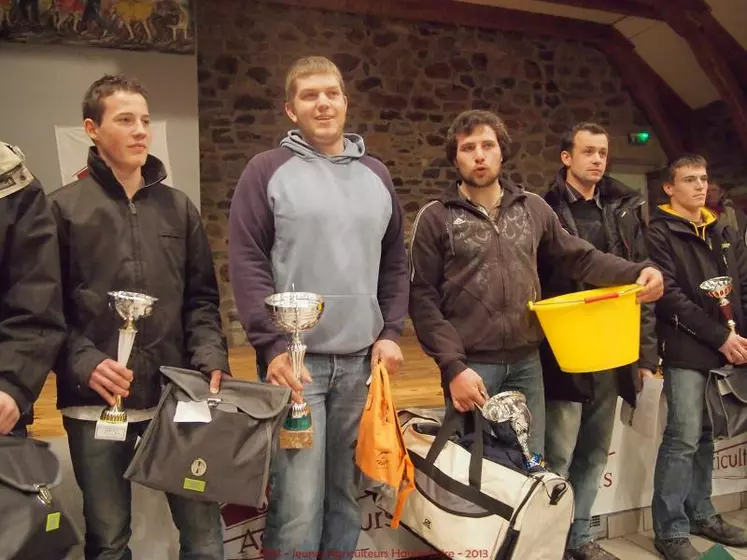 C’est le local de l’étape, Thibault Devidal des JA de Fay/Lignon, qui remporte le concours pour la race Charolaise.