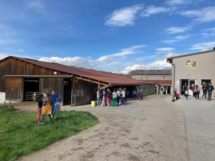 En Haute-Loire, 27 fermes ont reçu plus de 20 000 visites au total.