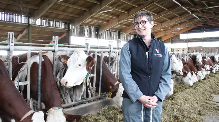 Virginie Garnier, présidente de la coopérative XR Repro et agricultrice à Lissac.