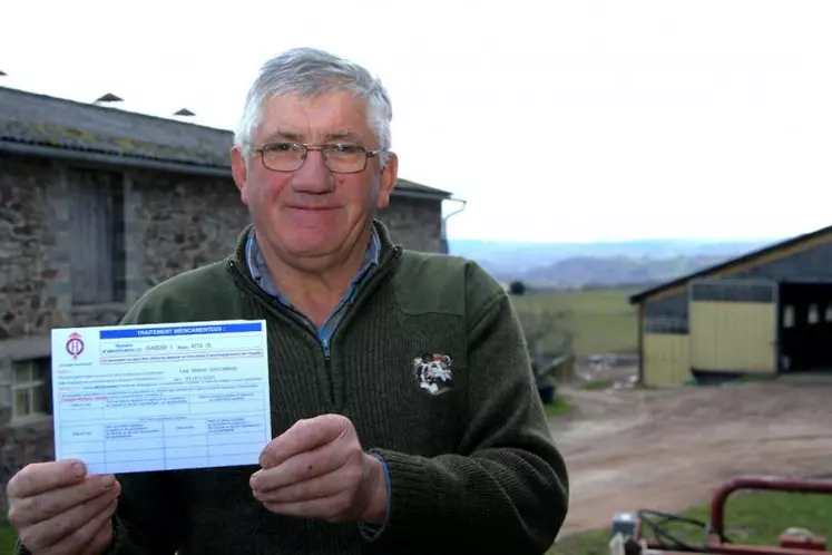 Gilbert Figeac rappelle que, pour que des juments de réforme aient l’autorisation d’abattage, un document relatif au traitement médicamenteux doit être rempli par le vétérinaire sanitaire de l’exploitation.