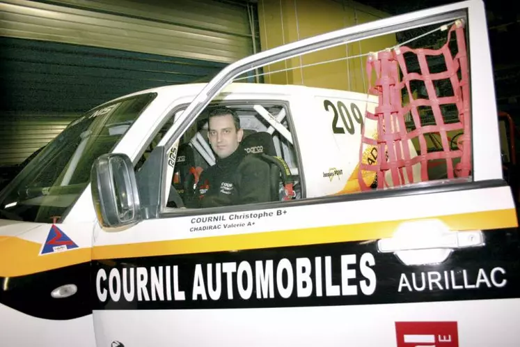 Le Pajero de Christophe l’a conduit au sommet du championnat de France 4x4 tout terrain.