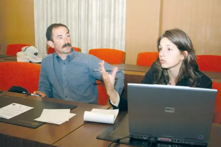 L’assemblée générale de la FDGEA était présidée par Jean-Marie Fabre et animée par Marie Lacombe.