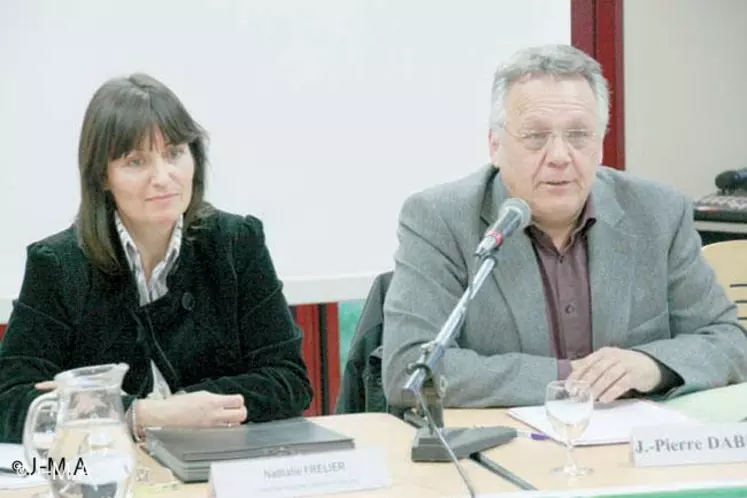 Nathalie Frelier, directrice régionale de l’Ademe, et Jean-Pierre Dabernat, président du Smoce.