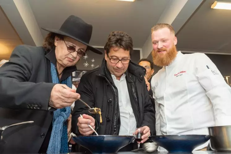 Julien a pu faire découvrir son escalope au foie gras à Marc Veyrat et Laurent Gerra.